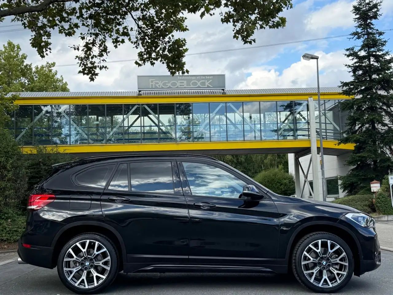 BMW X1 20 i *SPORT-LINE*S-DRIVE*AMBIENTE*74TKM*, миниатюра 9