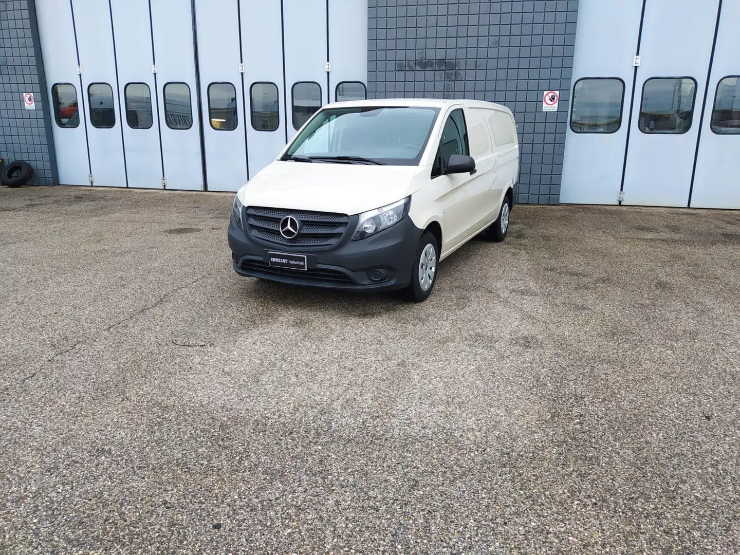 Mercedes-Benz Vito 116 cdi long e6 Grigio - 2