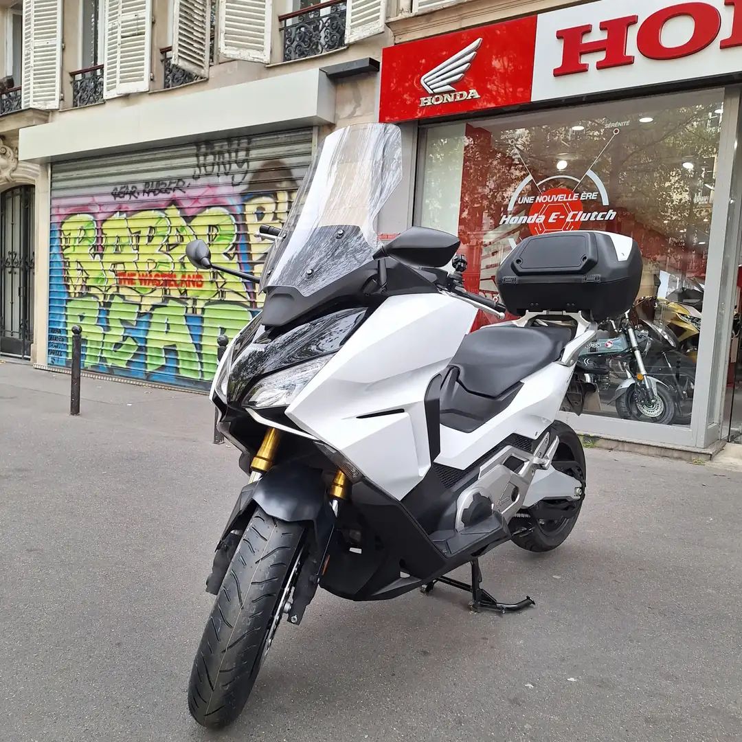 Honda Forza 750 Weiß - 2