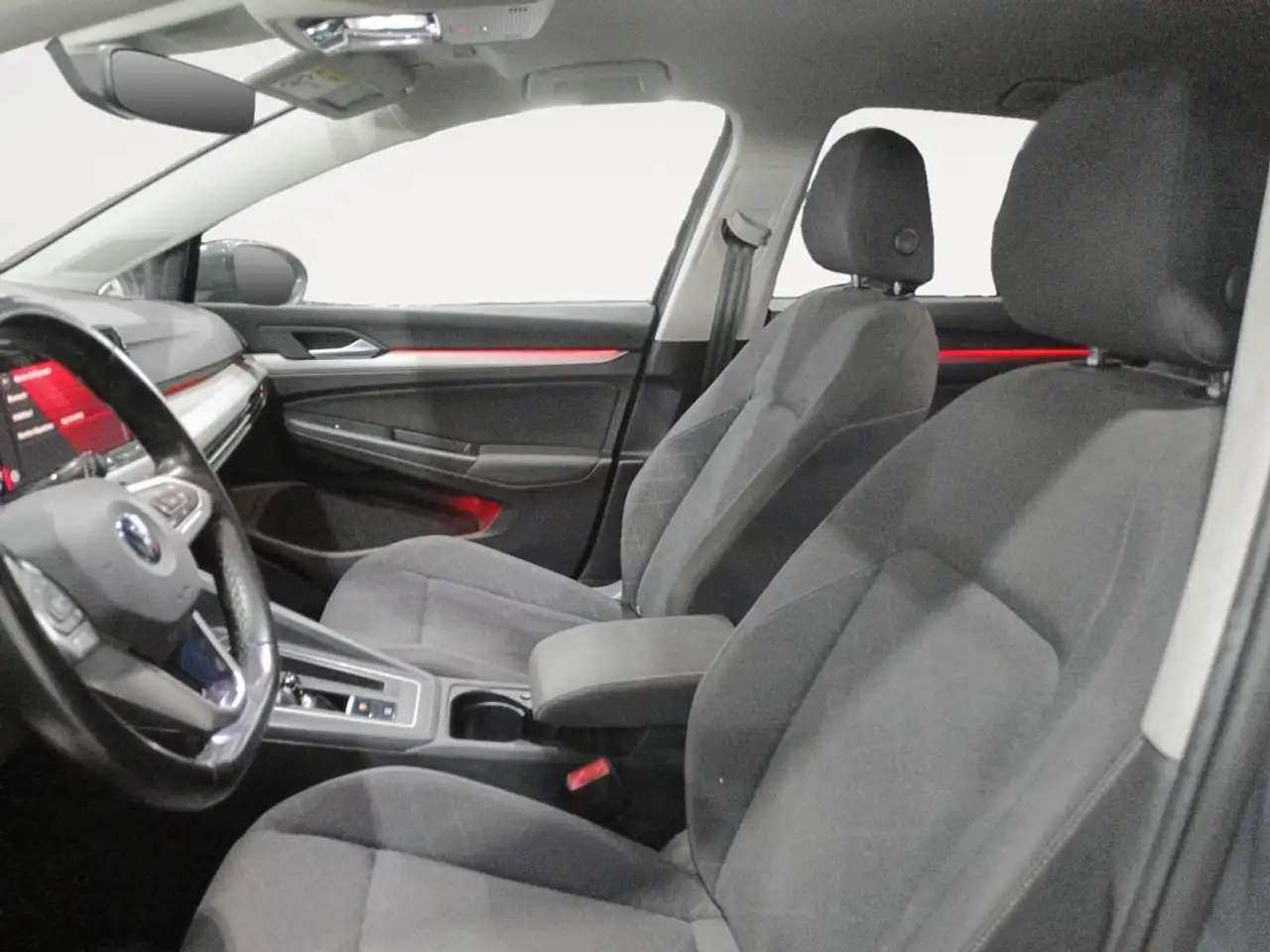 2020 Volkswagen Golf 2.0TDI Life DSG 110kW, photograph 11