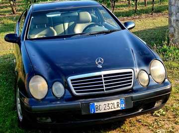 CLK Coupe - C208 Coupe k Elegance