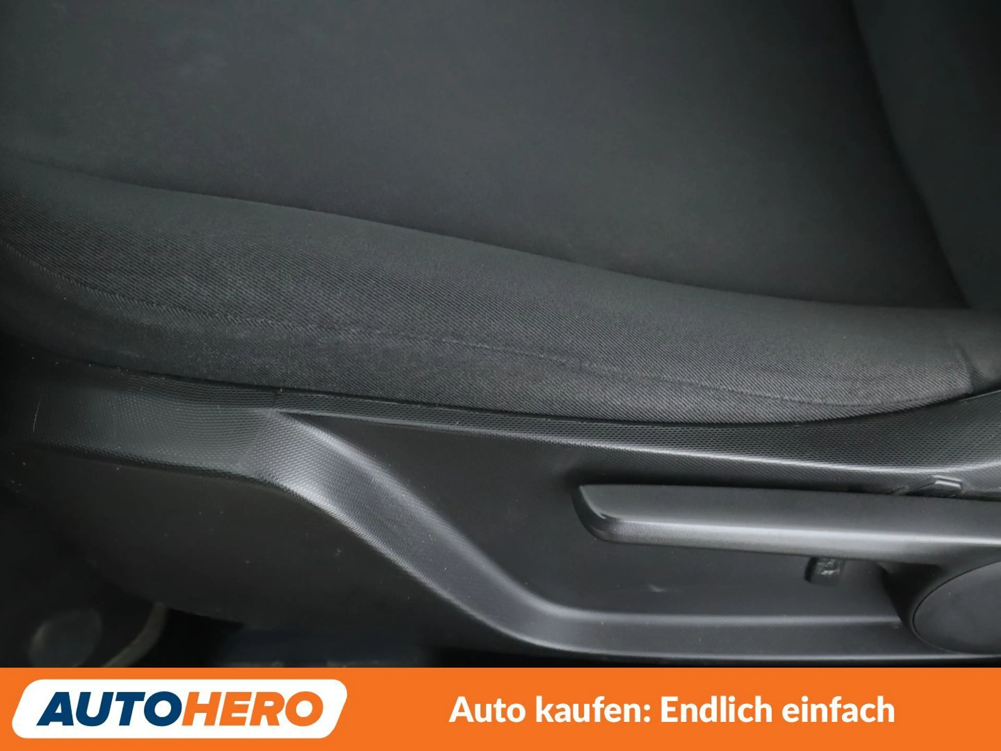 smart forTwo 1.0 Basis Standard Aut.*TEMPO*KLIMA* — photo 24