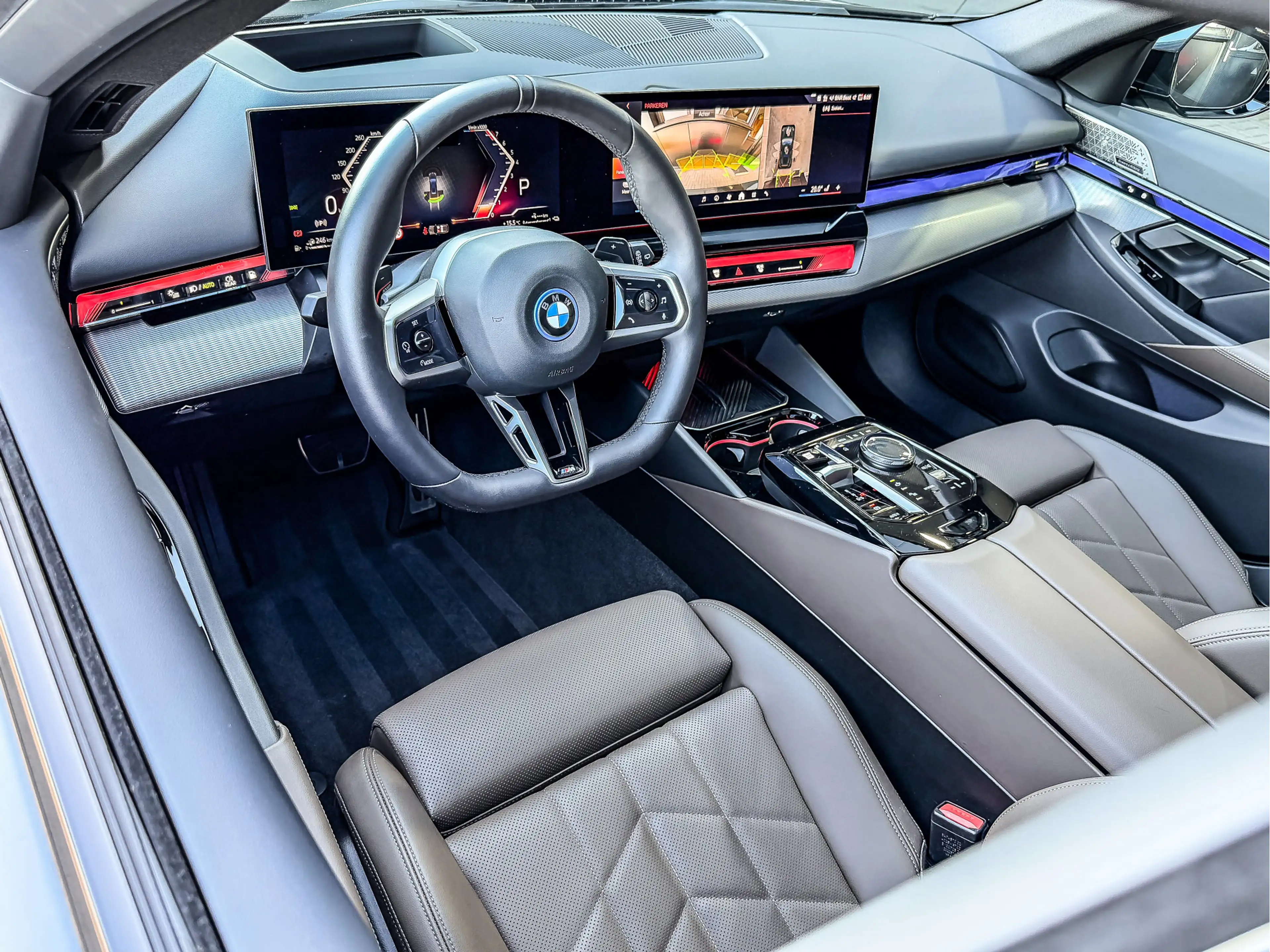 BMW 550 5-serie Touring 550e xDrive 490PK M-Sport | BOWERS — photo 6
