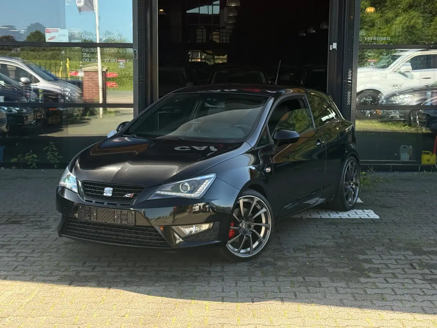 SEAT Ibiza SC 1.4 TSI Cupra ABT/R13/230PK/LEDER/CRUISE/STLVRM - 2
