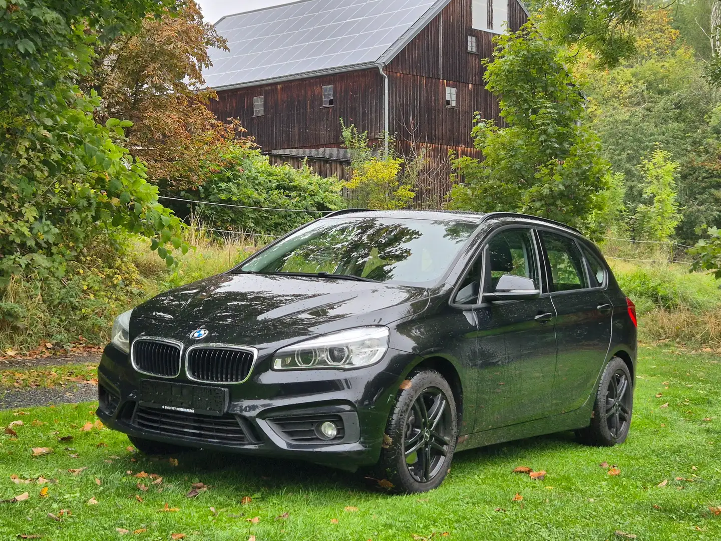 BMW 220 220 d Active Tourer PANORAMA*AHK*LED* Zwart - 1