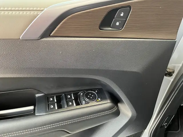 Volkswagen Amarok view 18