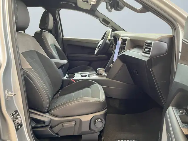 Volkswagen Amarok view 10