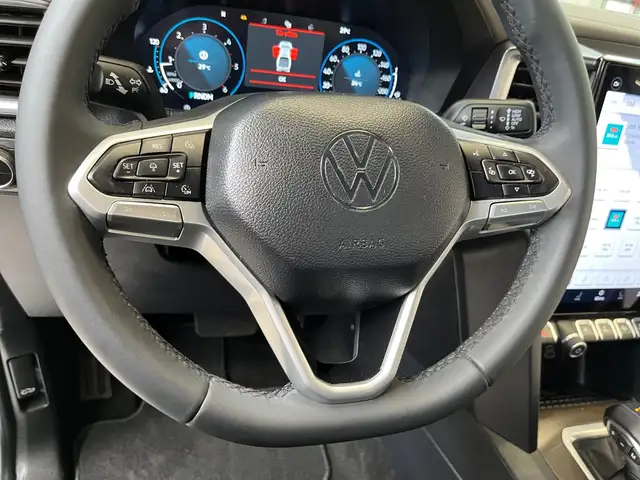 Volkswagen Amarok view 19