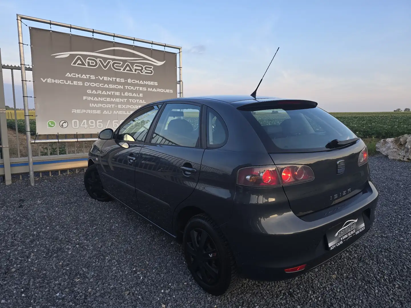 SEAT Ibiza 1.2i ✅️GARANTIE ✅️ AIRCO ✅️ 5 PORTES ✅️ 4 V.É Grijs - 2