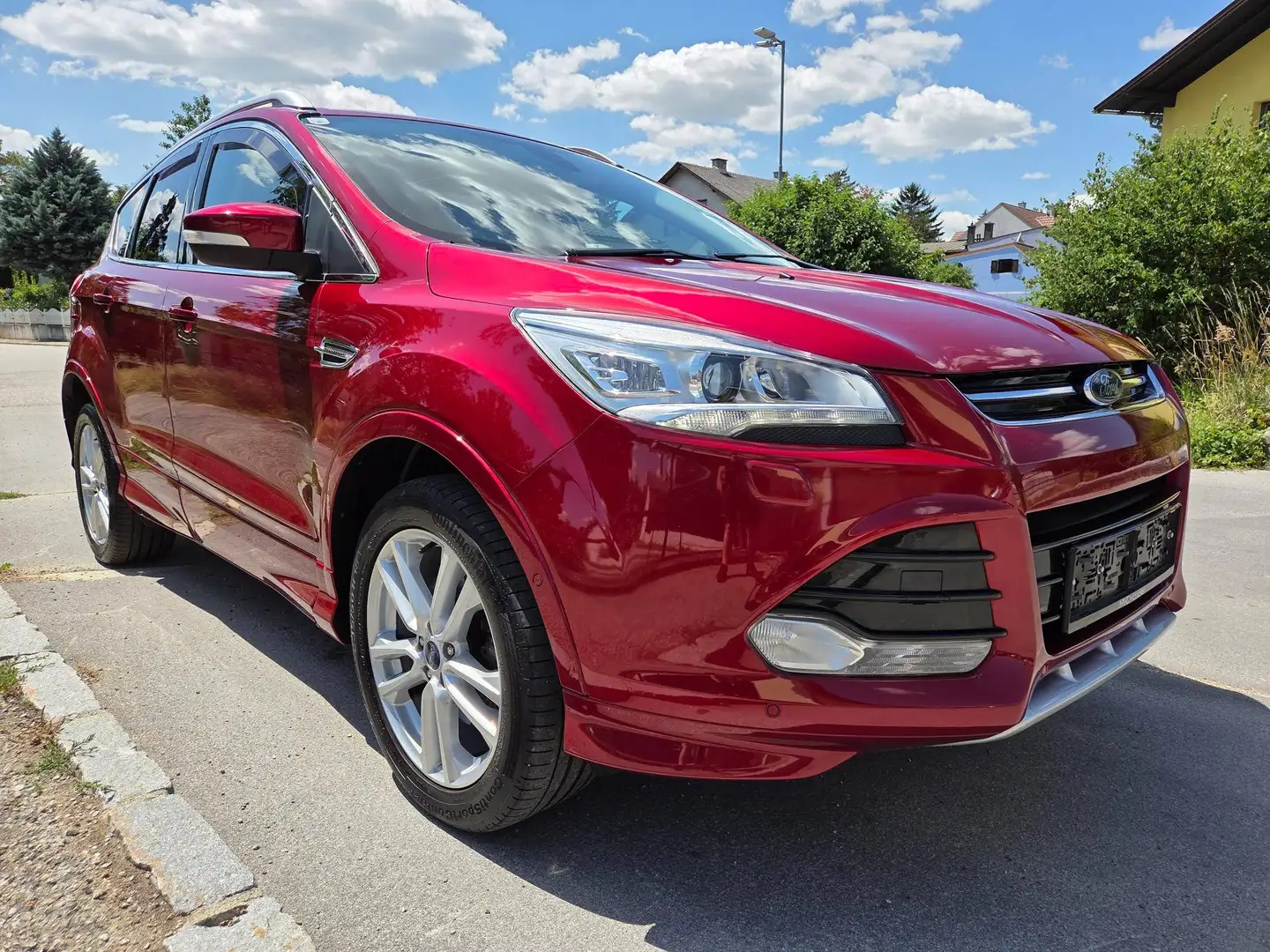 Ford Kuga Kuga 2,0 TDCi Titanium S 4x4 Aut. Titanium S Rot - 2