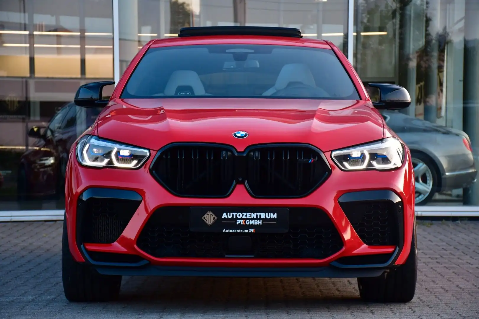 BMW X6 M Competition B&W SKY Lounge LASER  2x TV Rouge - 2