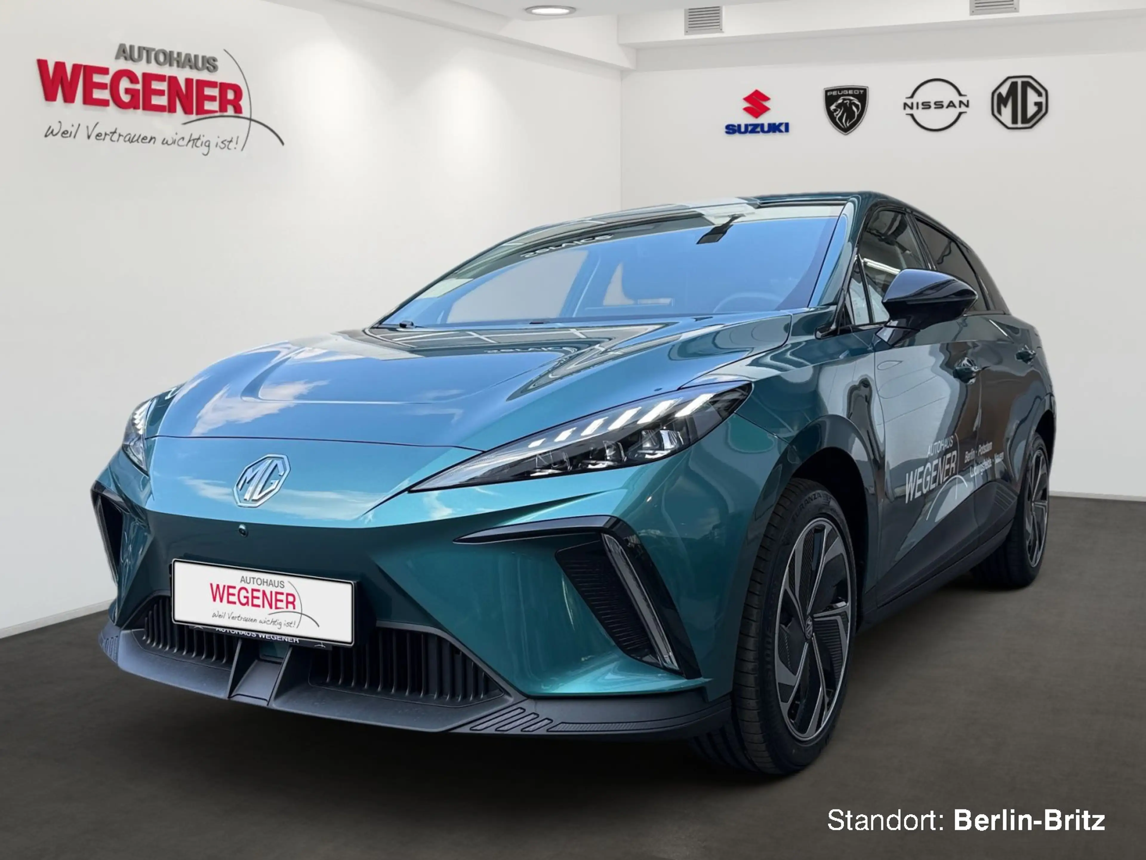 MG MG4 EV 64 kWh Premium - LED CarPlay ACC