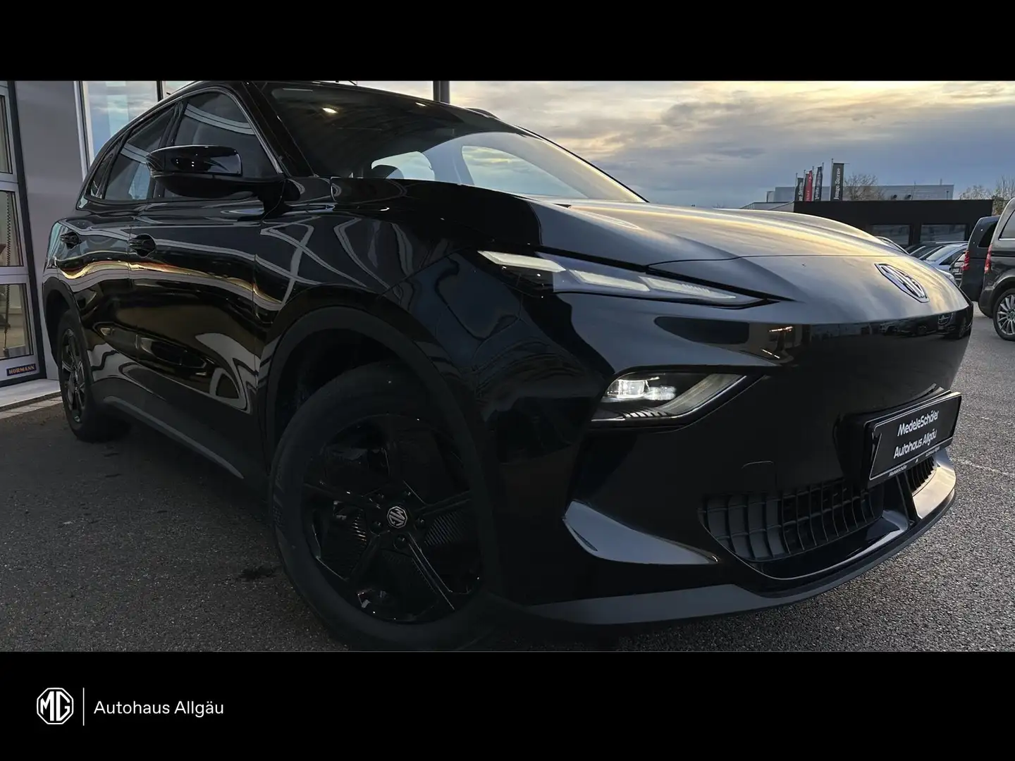 MG MGS5 Comfort Standard Range SHZ+LENKRADHZ+NAVI+KAM Чорний - 2