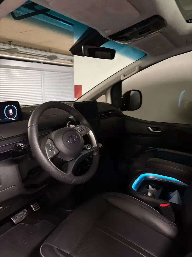 Hyundai STARIA STARIA 2.2 CRDi Prime Noir - 2