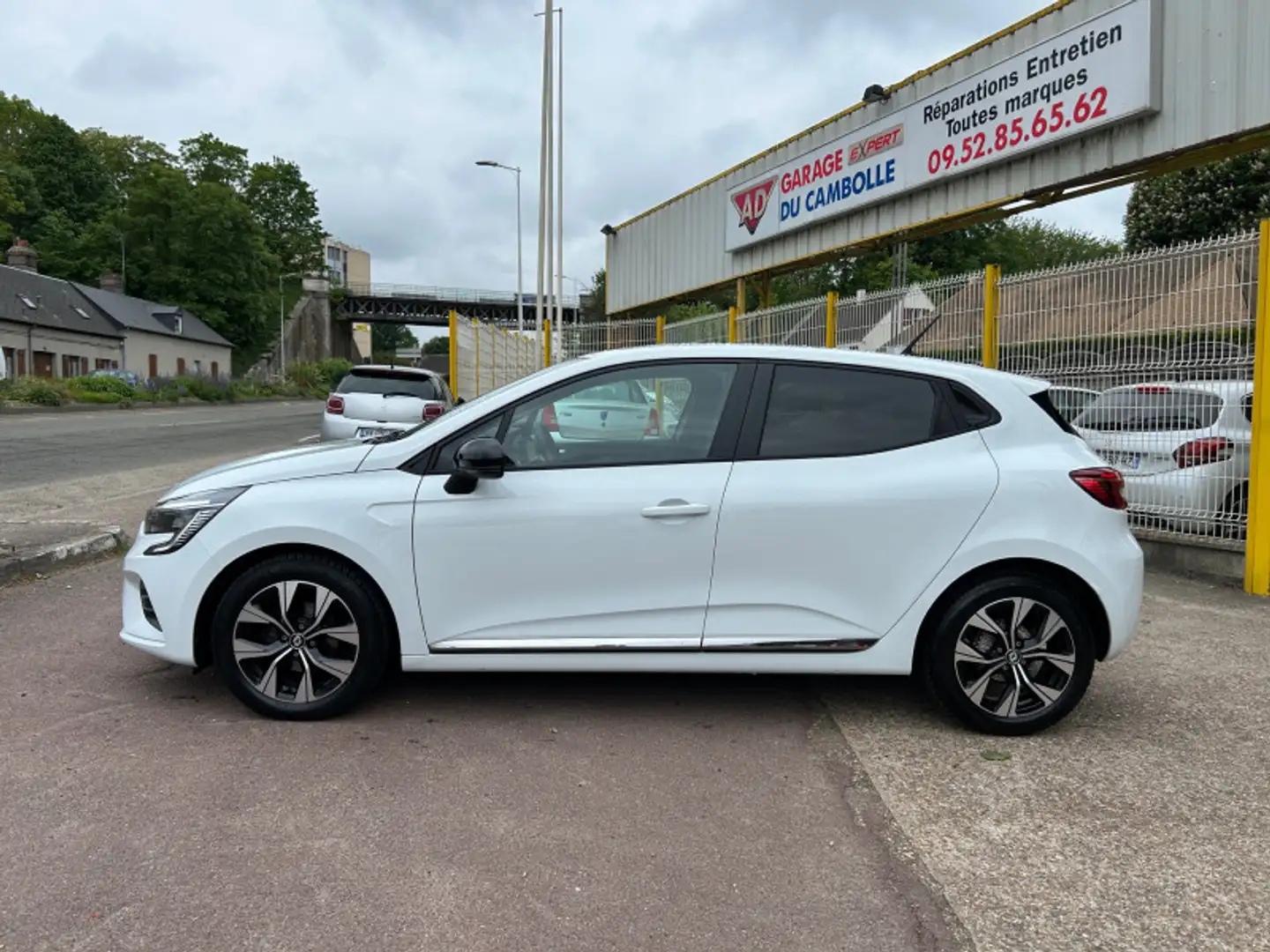 Renault Clio 1.0 TCE 90CH EVOLUTION X-TRONIC - 2