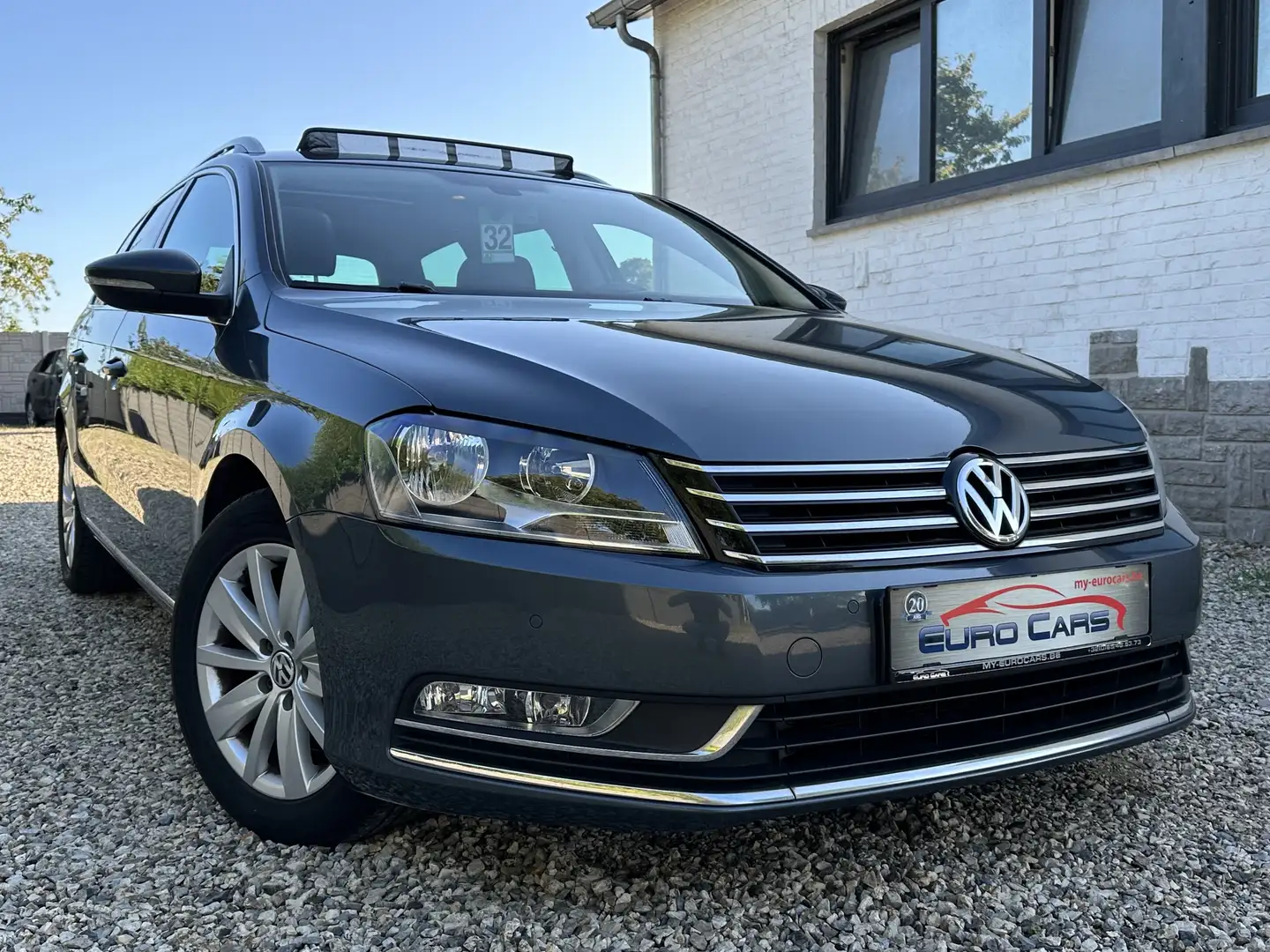 Volkswagen Passat Variant 2.0 CR TDi Highline BMT CUIR/TOIT/PANO/GPS/EXPORT Grau - 2
