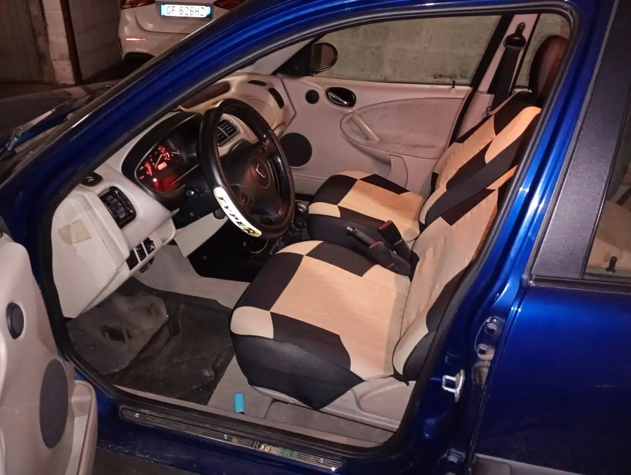 Rover 25 5p 1.4 Classic 103cv. GPL, foto 4