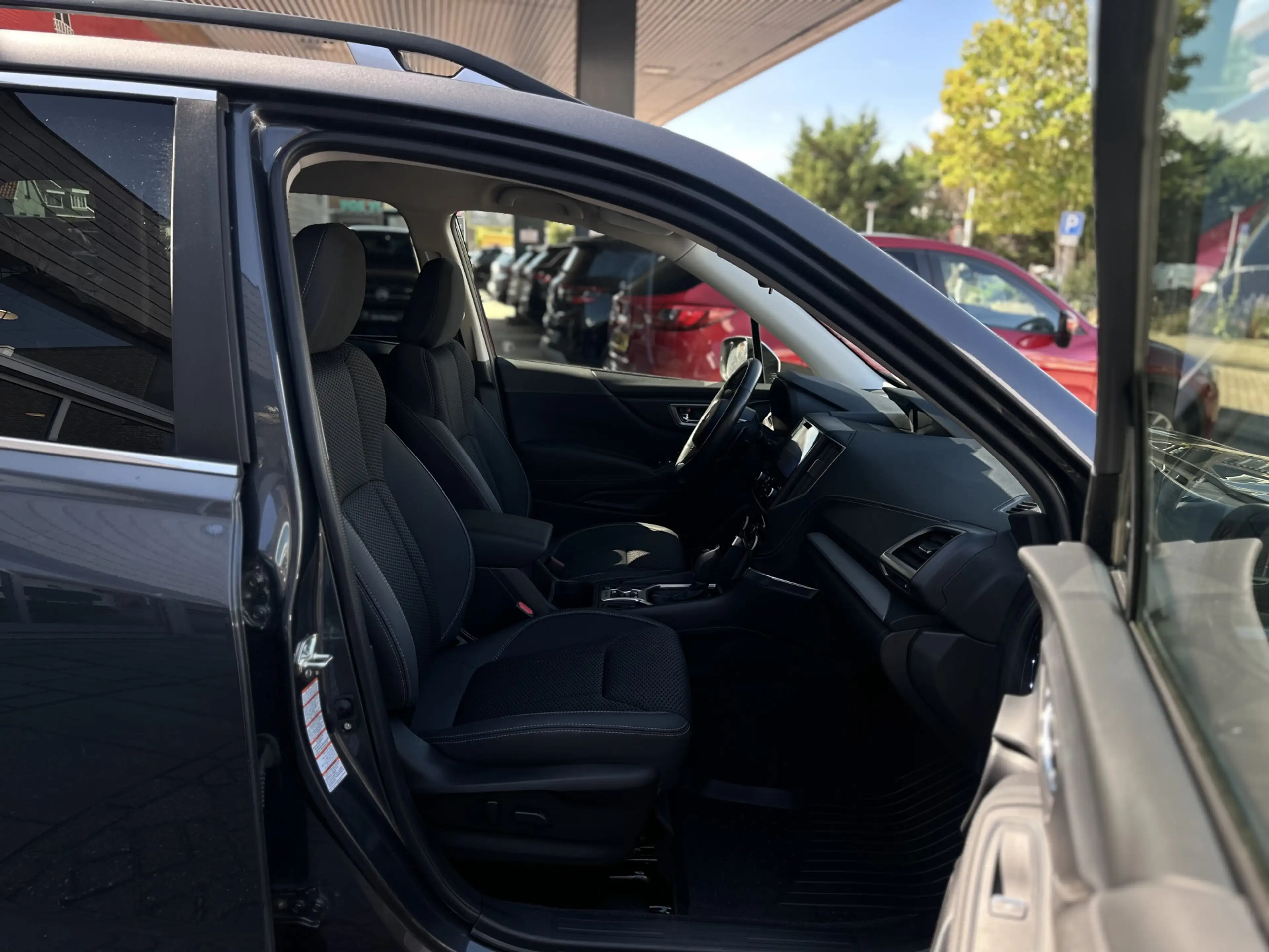 Subaru Forester 2.0i e-BOXER Comfort Automaat/Trekhaak/Parkeerhulp — photo 14