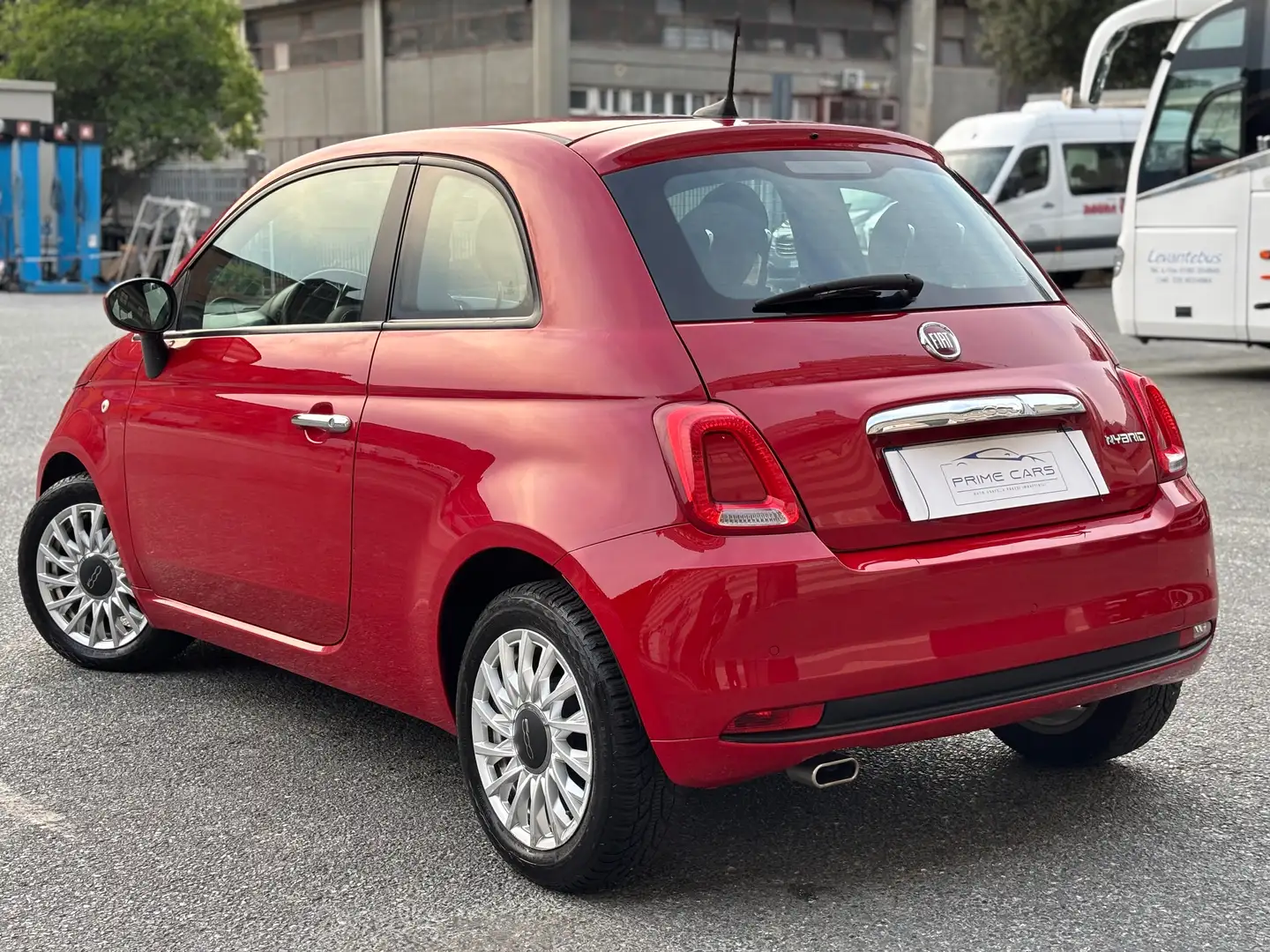Fiat 500 500 1.0 HYBRID LOUNGE 70CV PERFETTA 35.000KM Rojo - 2