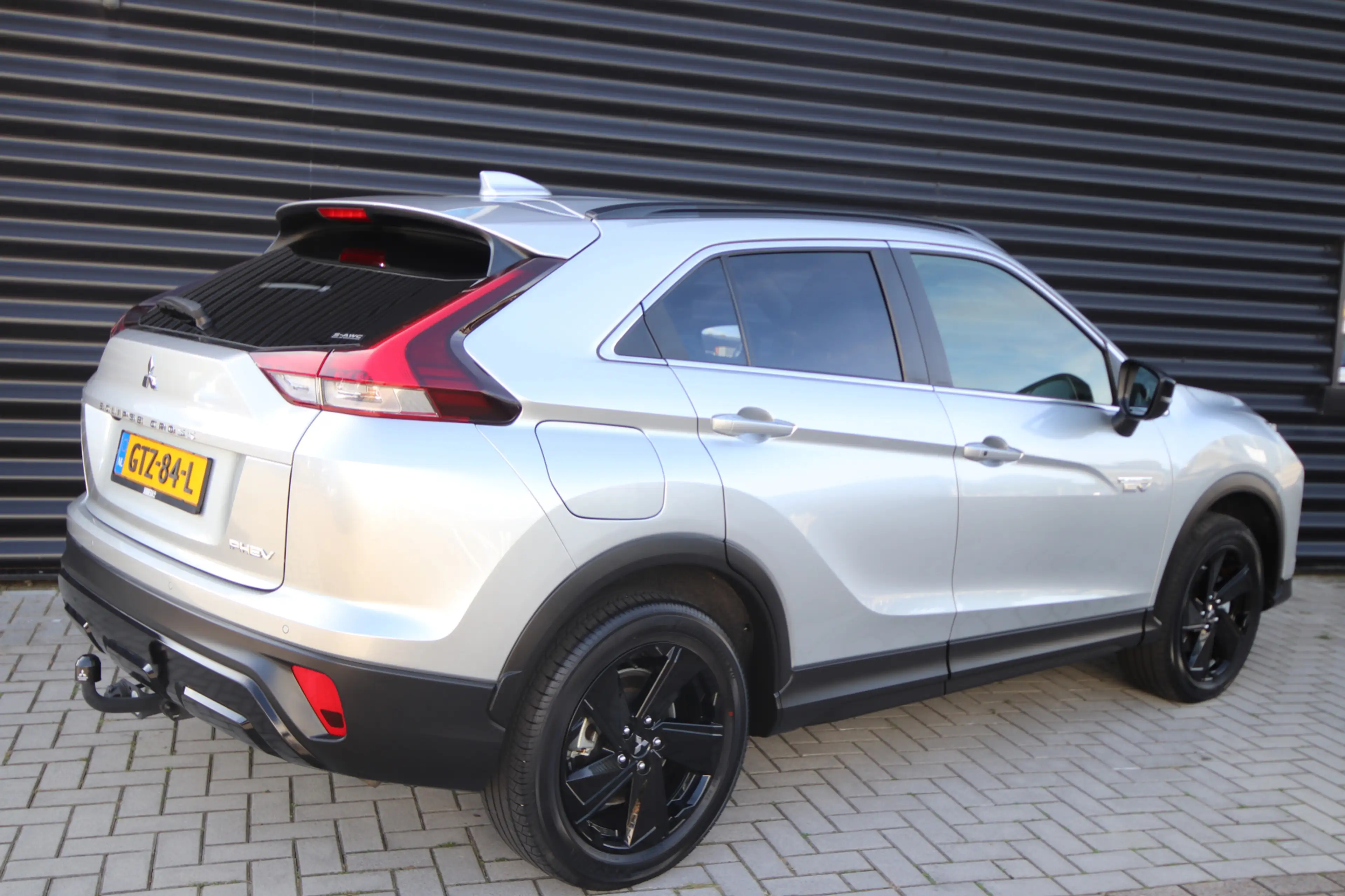 Mitsubishi Eclipse Cross 2.4 PHEV Black Edition NL-Auto, Trekhaak, 1e eig, — photo 2