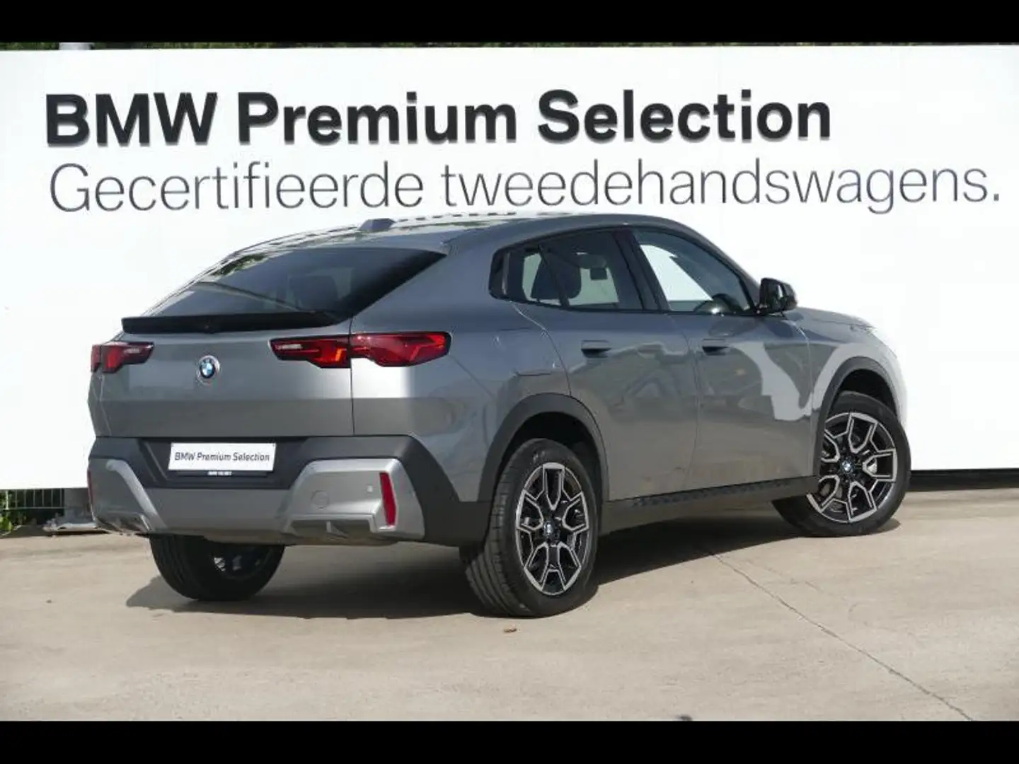 BMW X2 sDrive20i Gris - 2