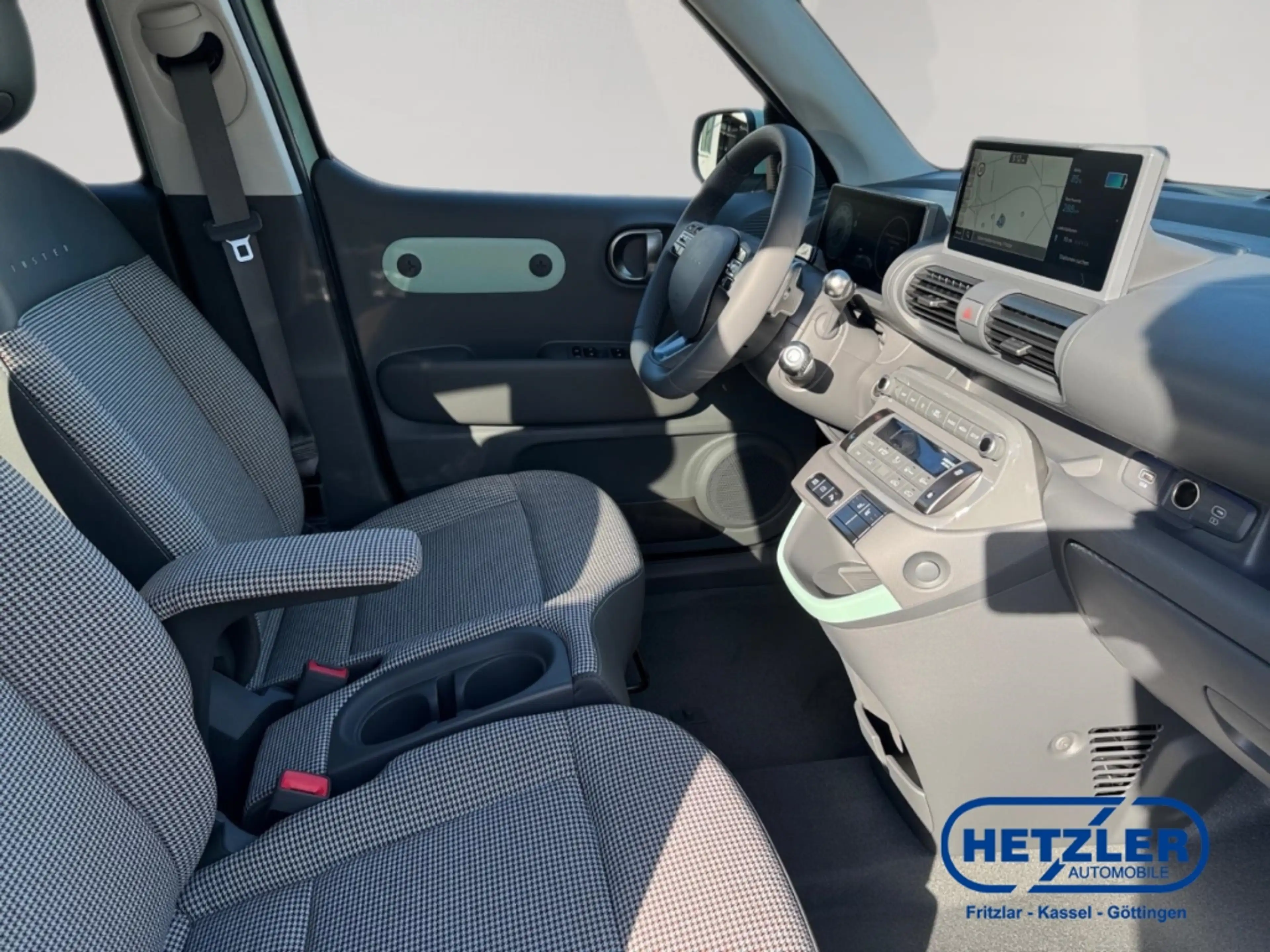 Hyundai Inster Elektro 49kWh Lounge Navi LED ACC Apple CarPlay An — photo 13