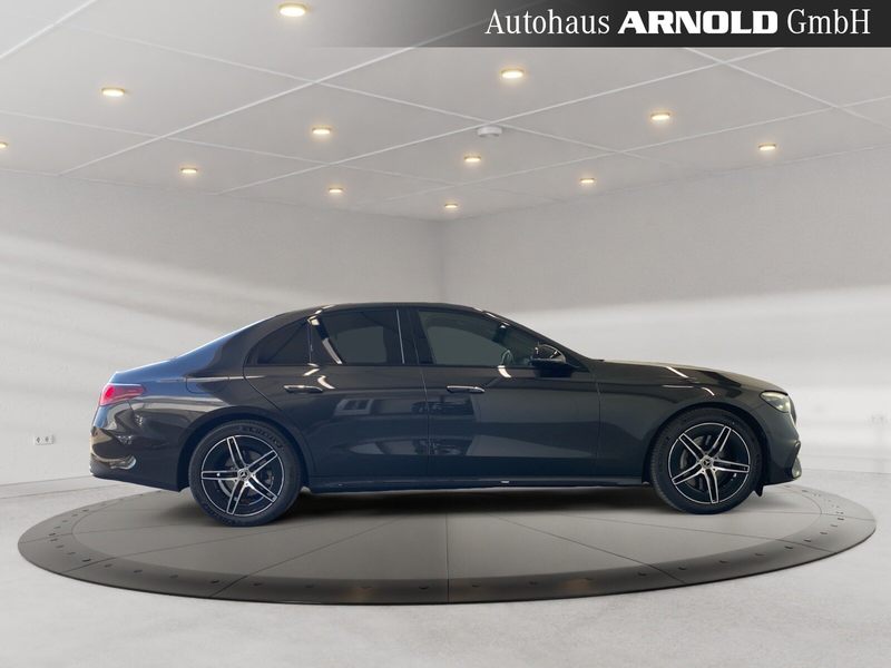 Mercedes-Benz E 220 E 220 d AMG-Line DISTRONIC Night-P. LED Kamera ! — photo 5