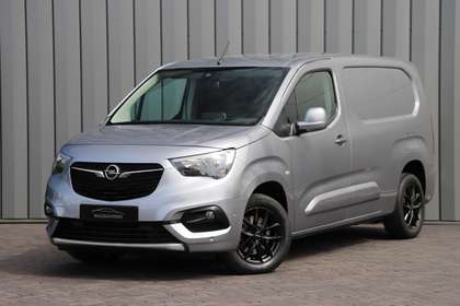 Opel Combo 1.5D L2H1 Innovation Aut8 | 131PK | Clima | Camera