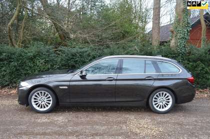 BMW 528 5-serie Touring 528i Luxury Edition Org NL/NAP