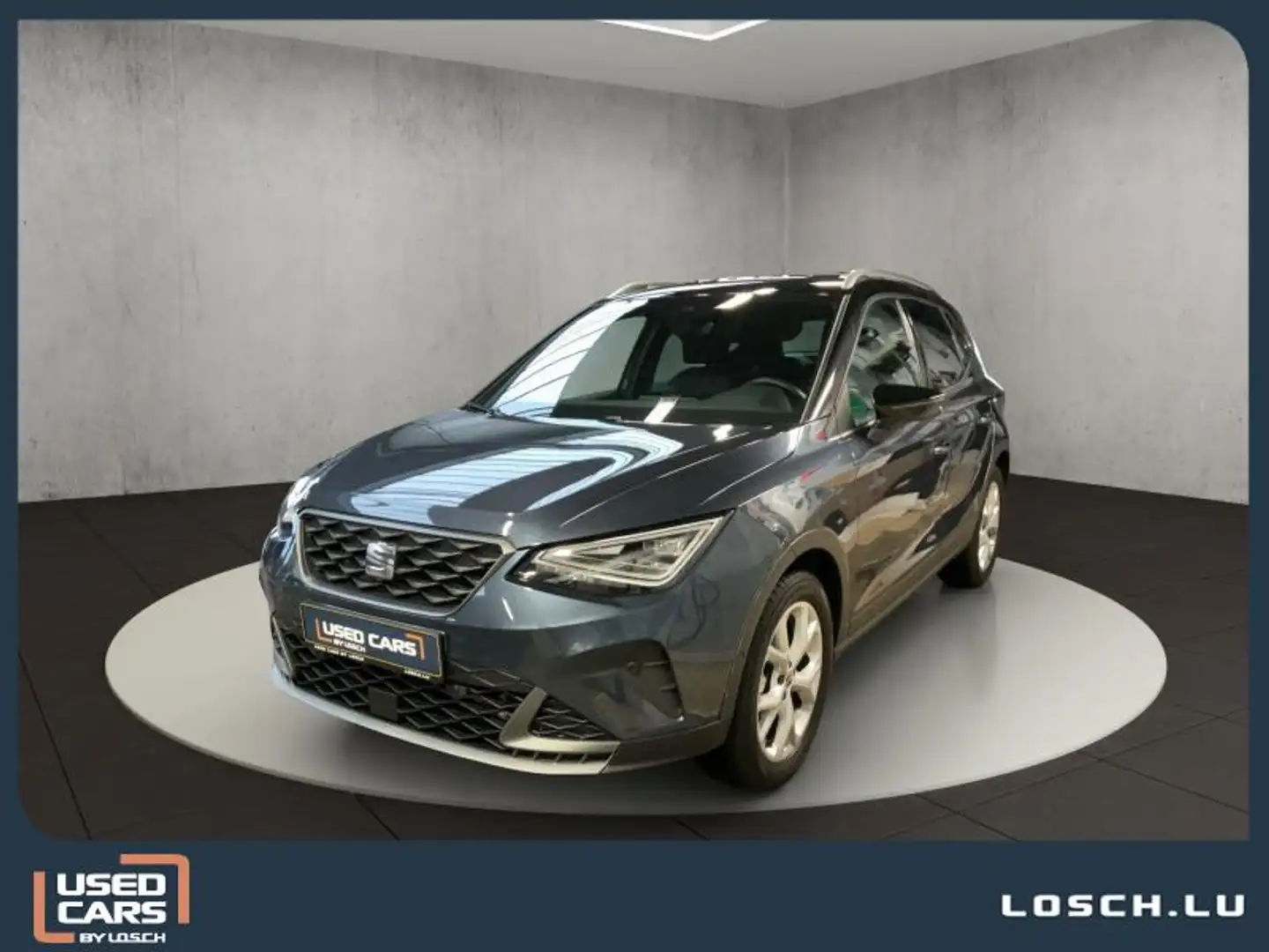 SEAT Arona FR+Navi+LED+Digital Gris - 1