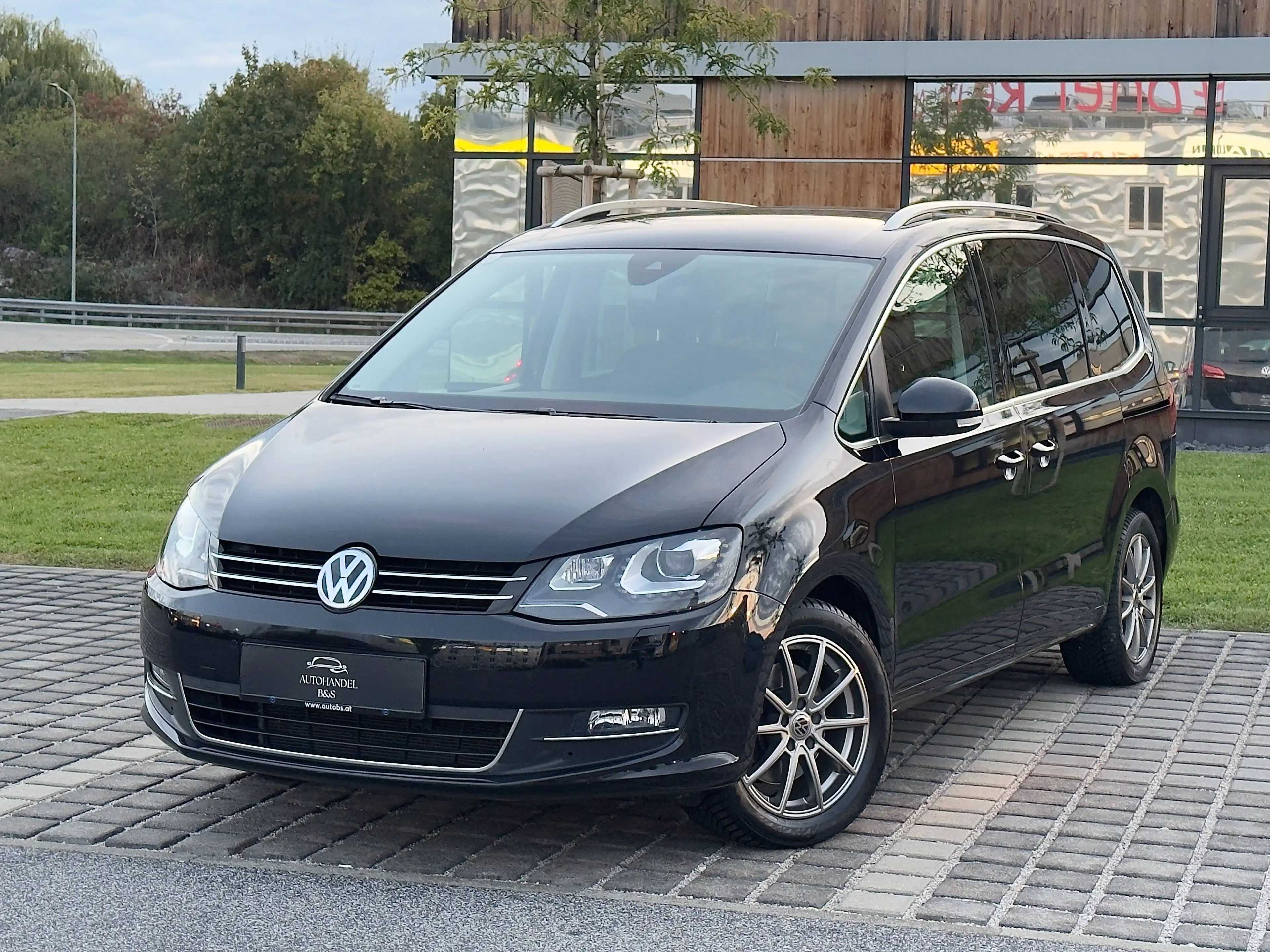 Volkswagen Sharan Sharan Business SCR 2,0 TDI 7 Sitze DSG 4Motion — photo 10