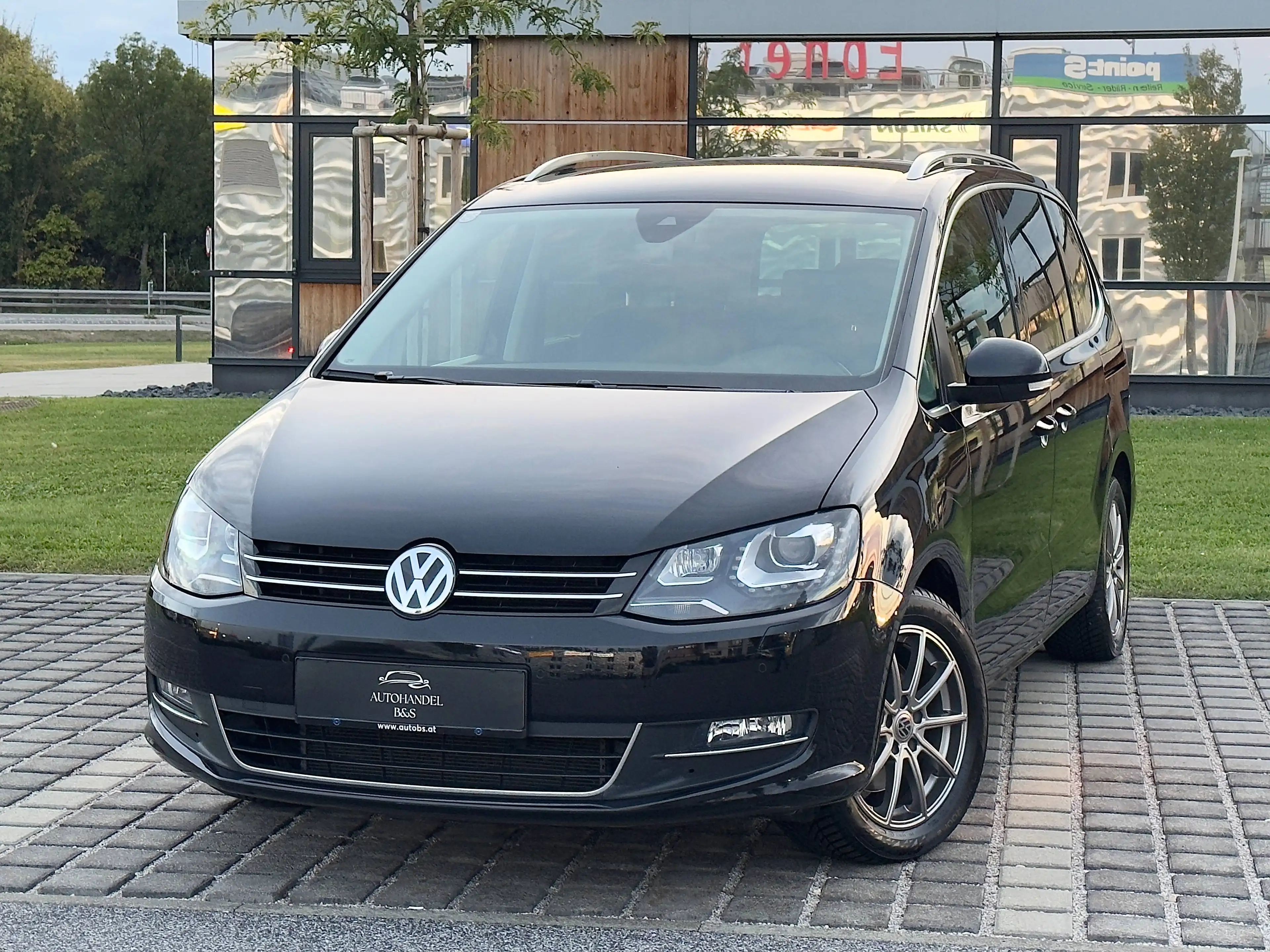 Volkswagen Sharan Sharan Business SCR 2,0 TDI 7 Sitze DSG 4Motion — photo 3