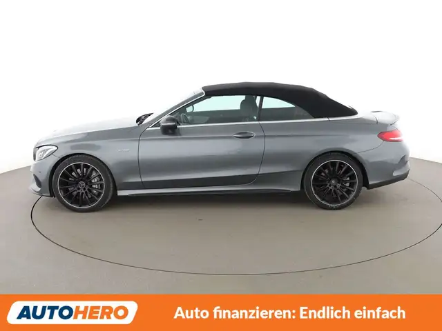 Mercedes-Benz C-Class view 3