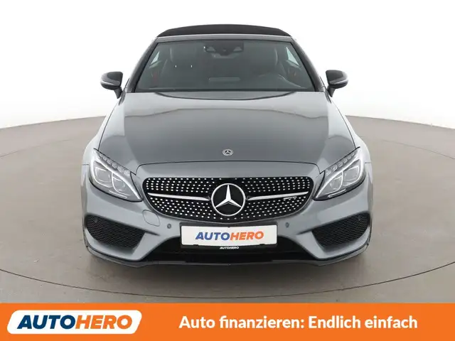 Mercedes-Benz C-Class view 9