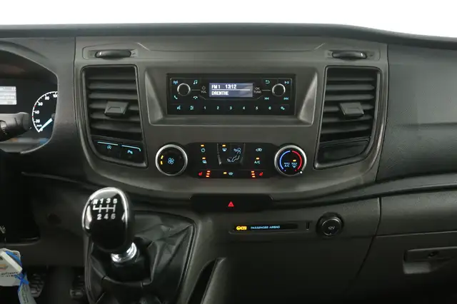 Ford Transit Custom view 11