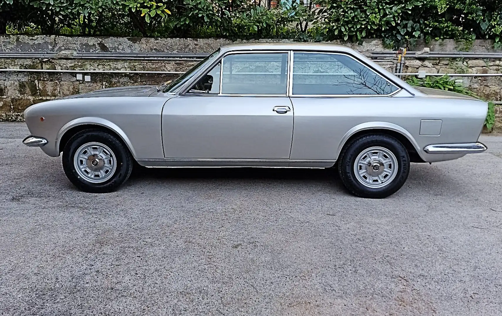 Fiat 124 Coupè - 2