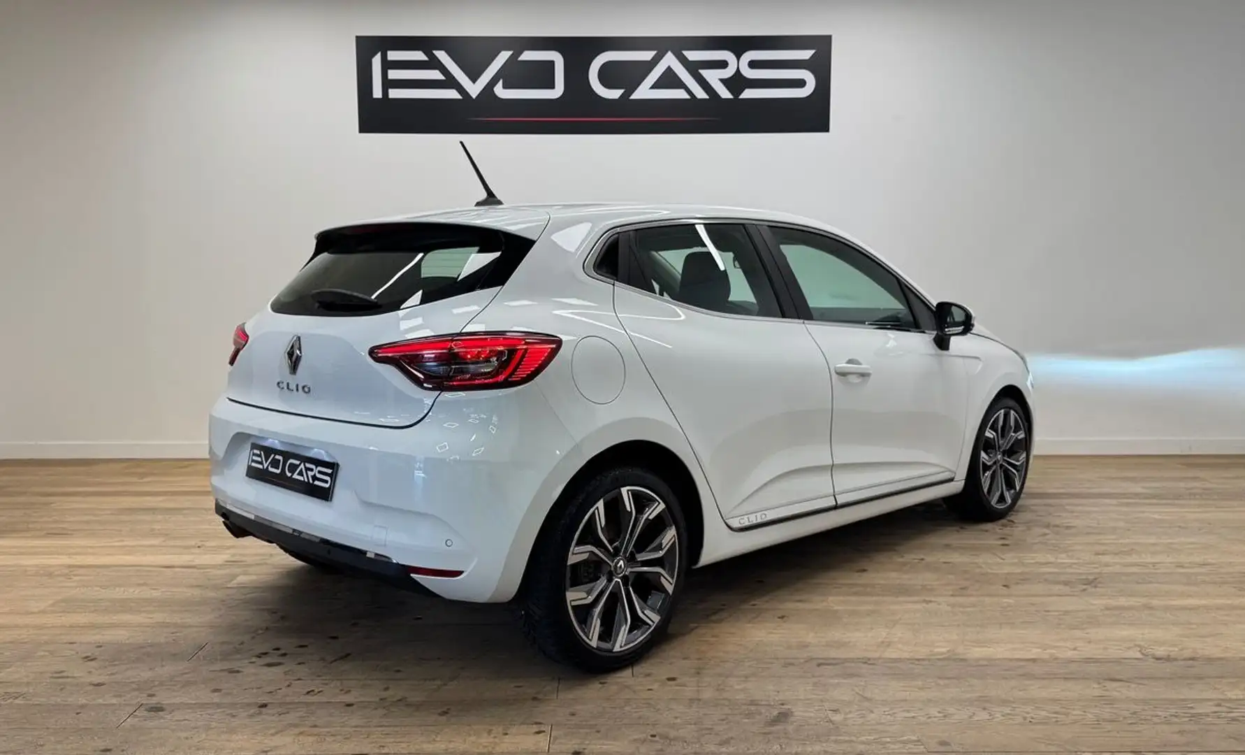 Renault Clio V 1.0 TCE 100 ch Intens / Caméra 360° / Grand écran / CarPlay ... Blanco - 2