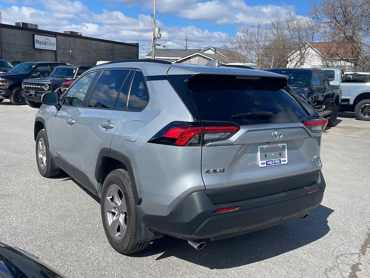 Toyota RAV 4 снимка Toyota RAV 4