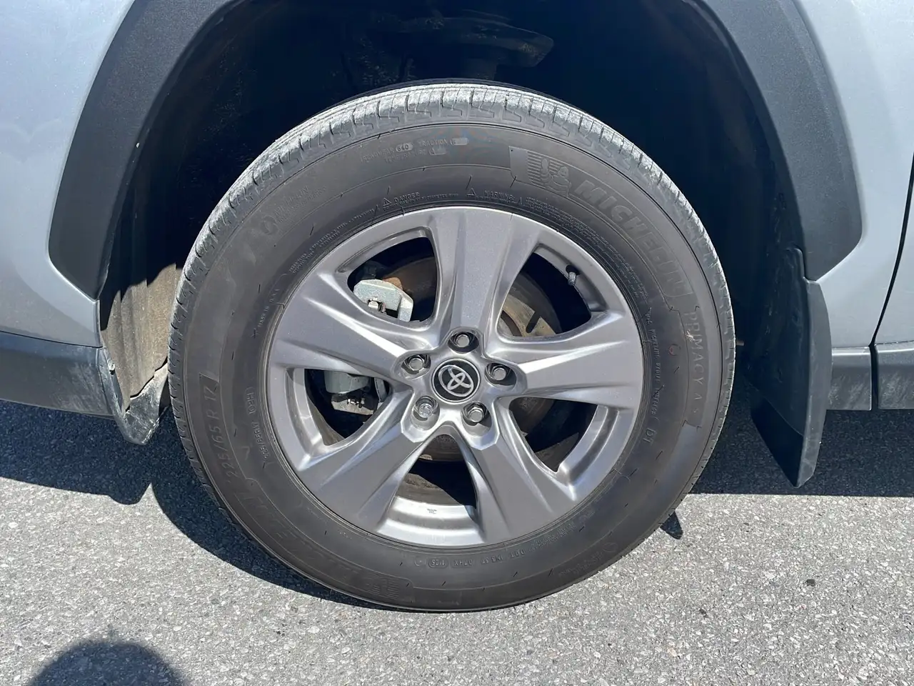 Toyota RAV 4 снимка Toyota RAV 4