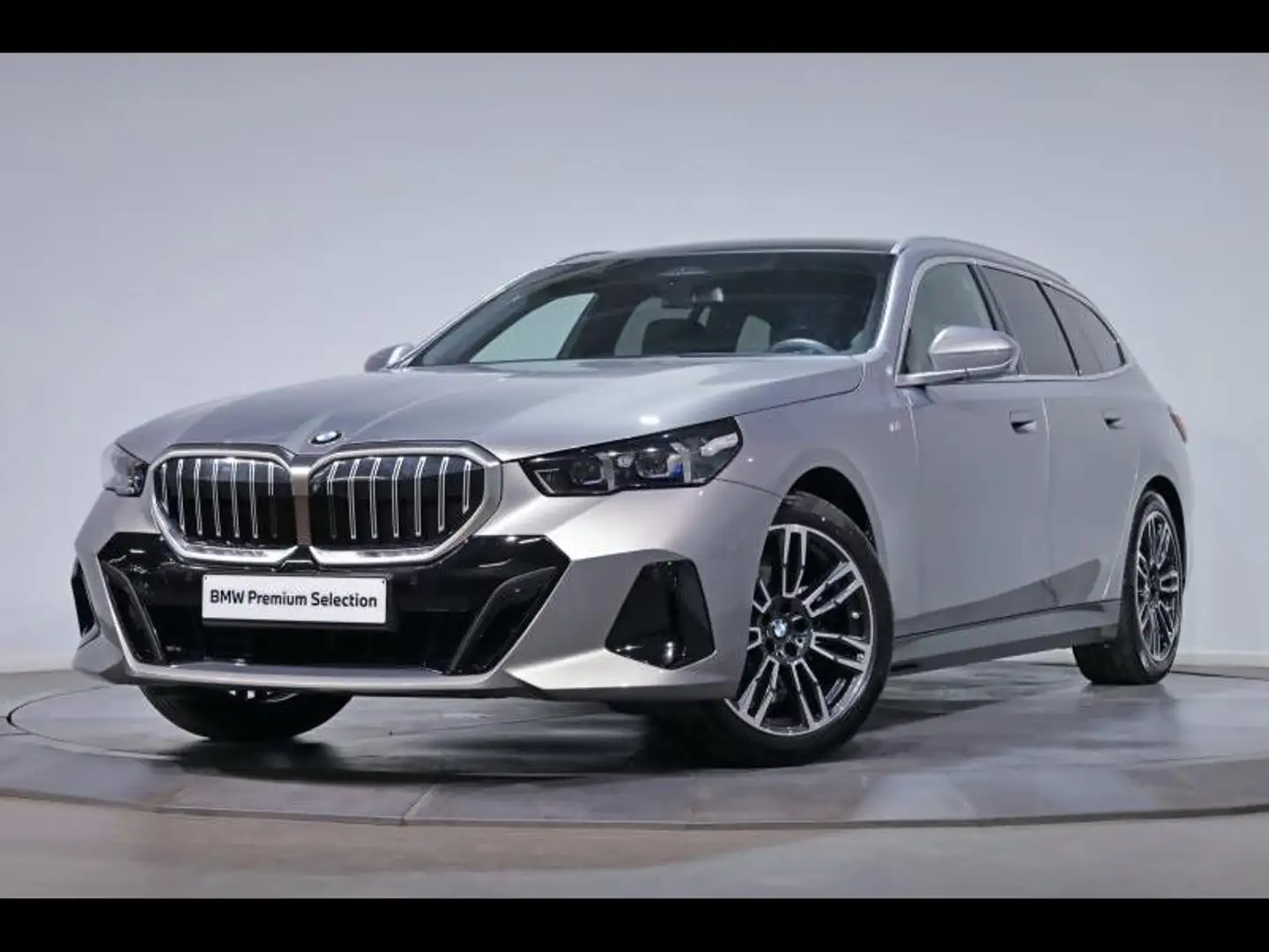 BMW 520 d Touring Kit M Sport Grijs - 1