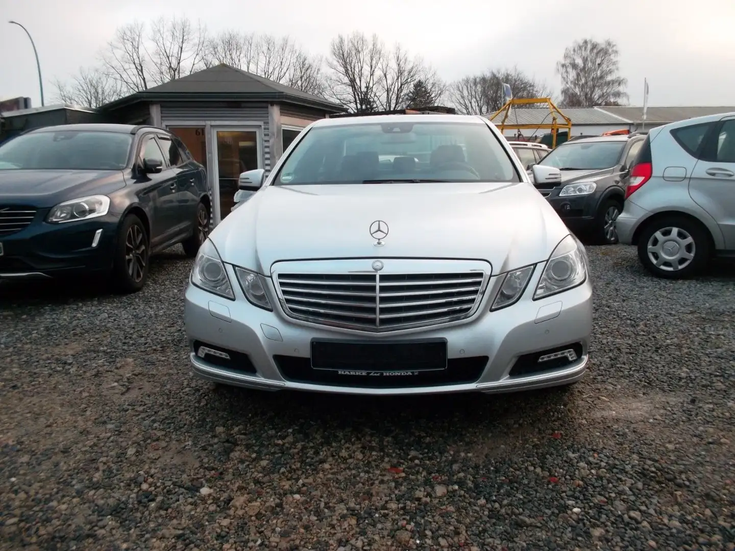 Mercedes-Benz E 220 E Limousine E 220 CDI Elegance BlueEfficiency Silber - 2