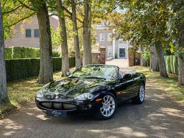 4.0 V8 Convertible / ORG. NL / FULL SERVICE FILE