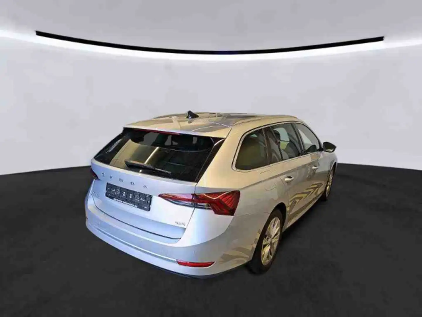 Skoda Octavia Combi Style 4x4 2.0 TSI DSG LED Navi HUD Silber - 2
