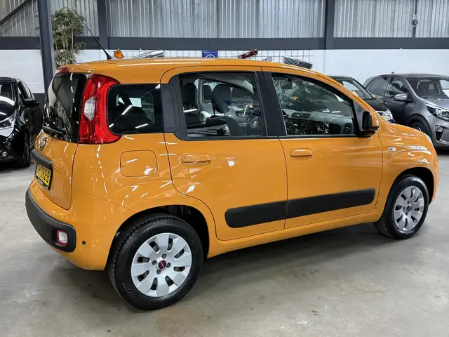 Fiat Panda view 3