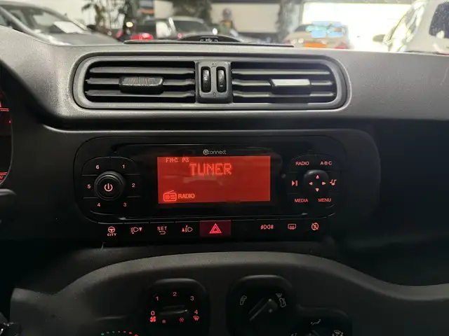 Fiat Panda view 8