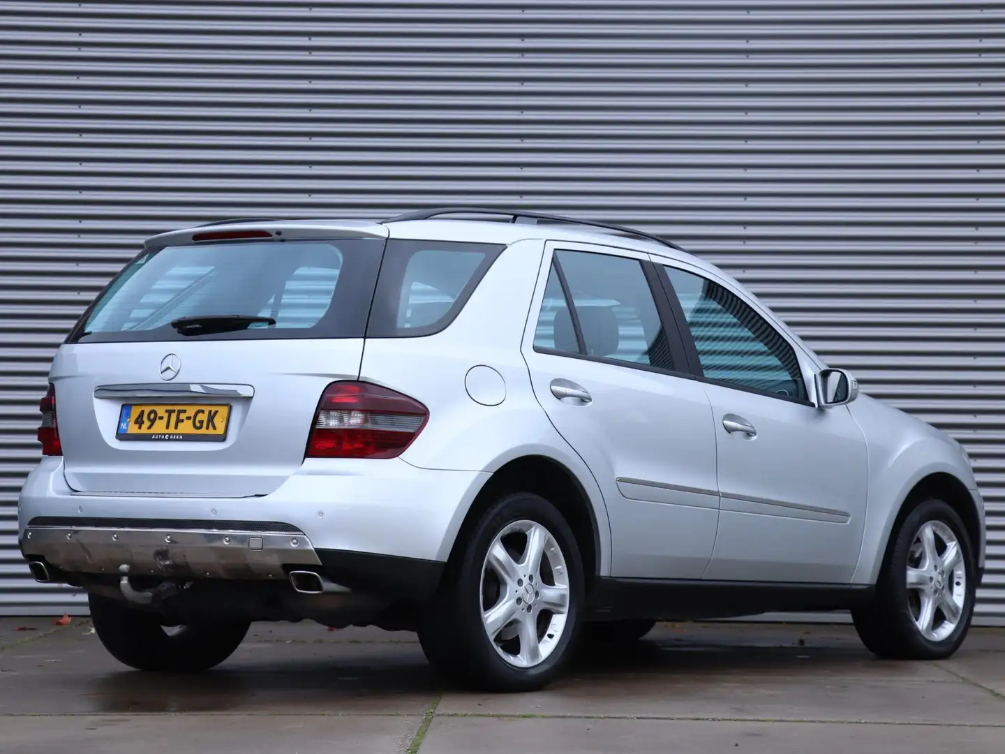 Mercedes-Benz ML 350 M-klasse 4MATIC Automaat *Luchtvering*Trekhaak* Grau - 2