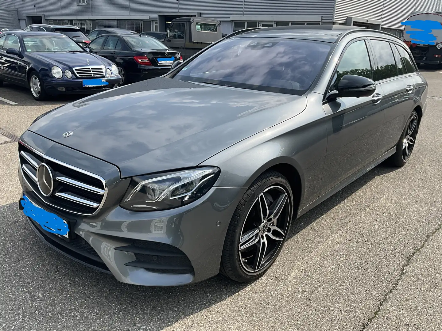 Mercedes-Benz E 400 E-Klasse T-Modell Diesel 4Matic 9G-TRONIC AMG Line Grau - 2