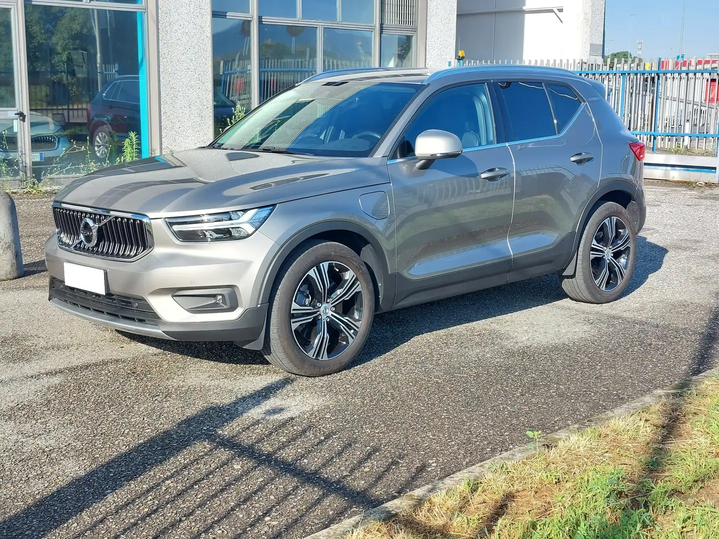 Volvo XC40 XC40 1.5 t4 phev Inscription Express PREZZO REALE Grigio - 1
