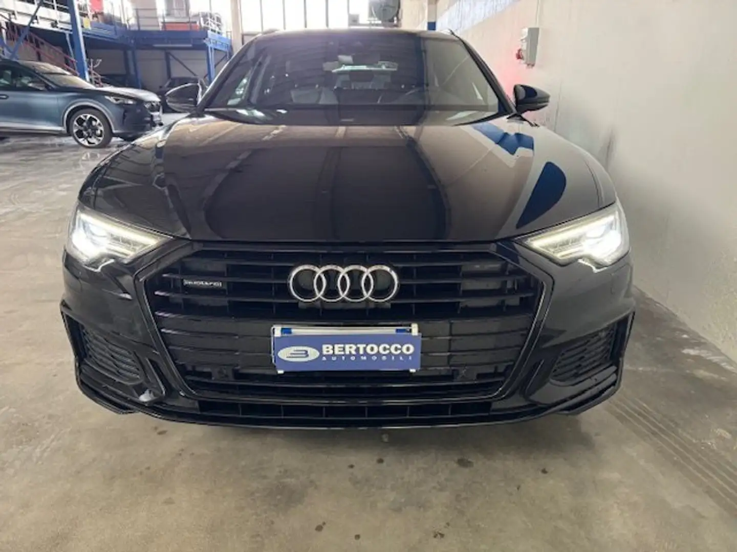Audi A6 45 3.0 tdi  S-LINE/LOOK NERO/"20/MATRIX Černá - 2