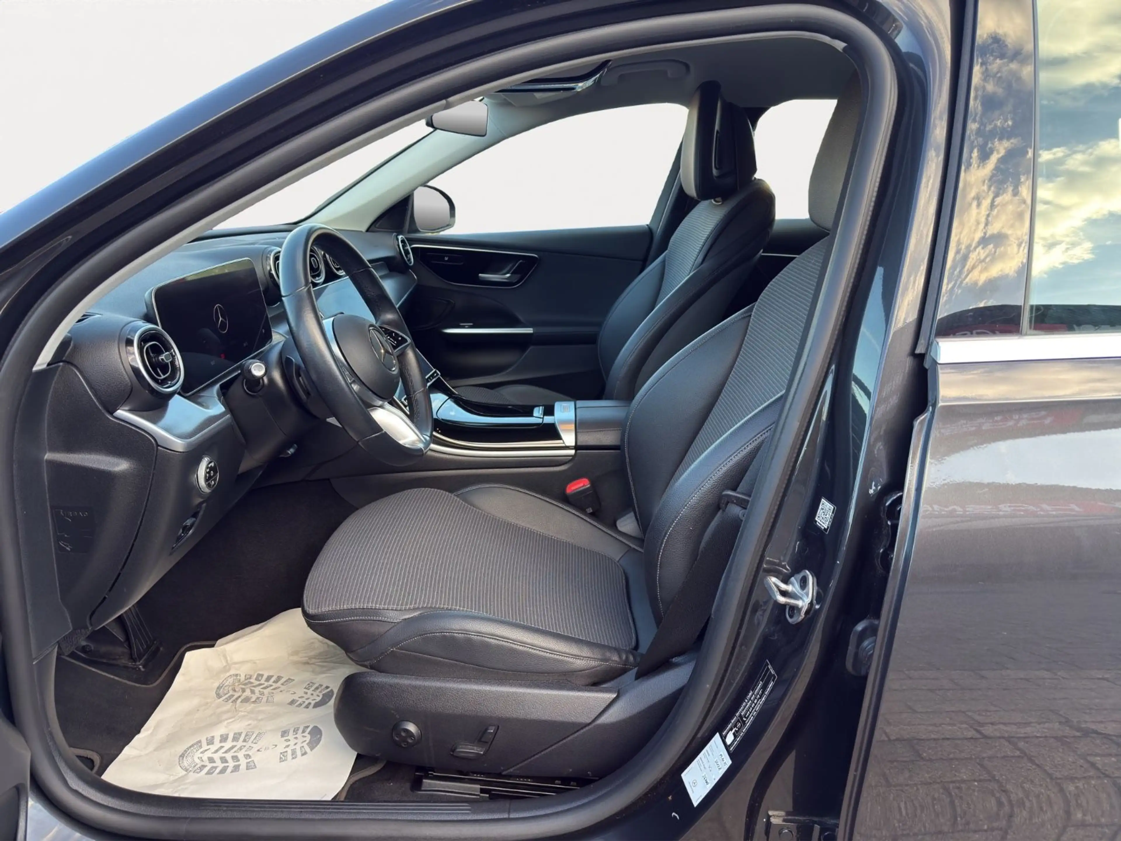 Mercedes-Benz C 200 C T-Modell C 200*LEDER*NAVI*NUR34.000-KM — photo 12